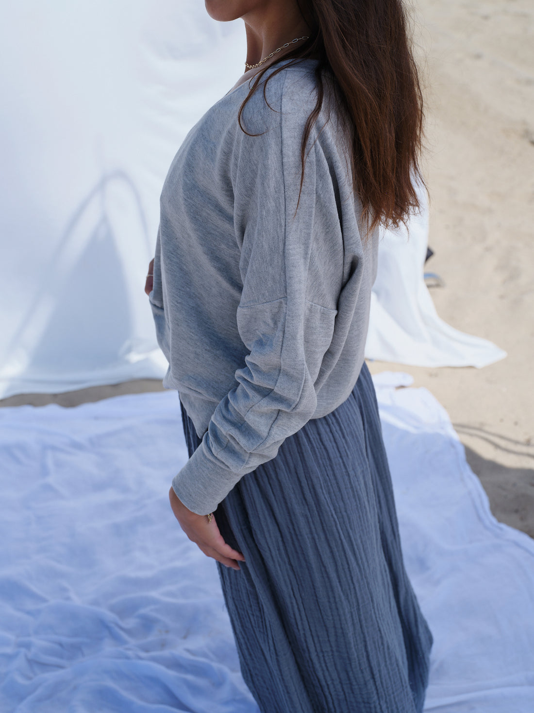 THE V-NECK PULLOVER